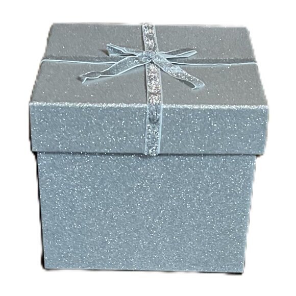 Sheffield Home Paper Goods Empty Square Silver Glitter Gift Box with Bow - Picture 1 of 6
